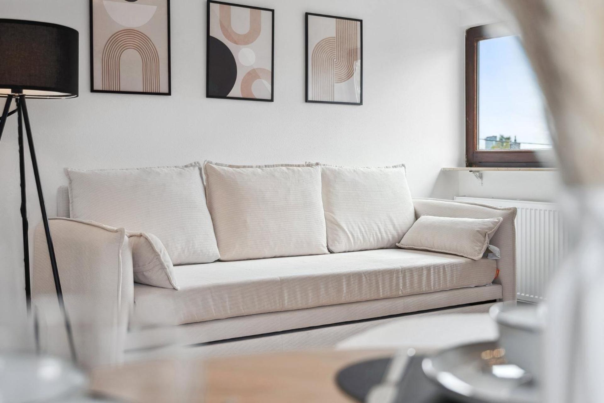 Malu Rooms - Top Lage, Kostenloser Parkplatz, Klima, Netflix, 24H Checkin Ludwigsburg Zewnętrze zdjęcie