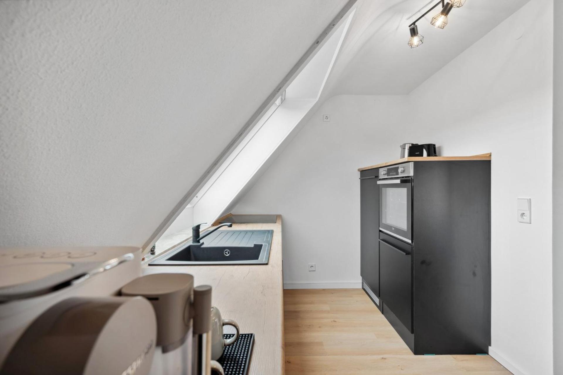 Malu Rooms - Top Lage, Kostenloser Parkplatz, Klima, Netflix, 24H Checkin Ludwigsburg Zewnętrze zdjęcie